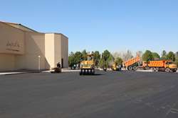 پایان پروژه آسفالت و بهسازی برخی معابر دانشگاه شهید باهنر کرمان با همکاری شهرداری کرمان