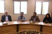 آزادگان نماد صبر و استقامت هستند.