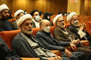 نشست معاون اجرایی ریاست جمهور با طلاب استان در دانشگاه شهید باهنر کرمان