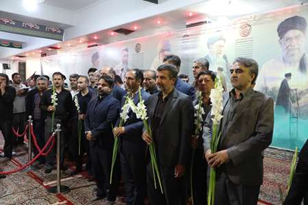 دانشگاهیان در آیین استانی «آقای شهید ایران» به مقام رهبر شهید ادای احترام کردند