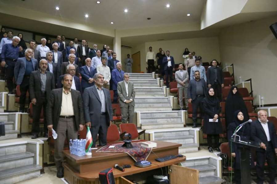 گزارش تصویری آیین بزرگداشت زنده‌یاد دکتر جمشید شهاب‌پور و نکوداشت اساتید پیش‌کسوت بخش زمین شناسی